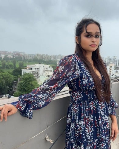 female Call Girls in Goa